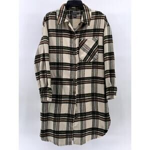Primark Black and Cream Plaid Button Down Shirt